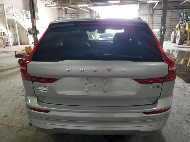  VOLVO XC60 CORE 2023 Серебристый