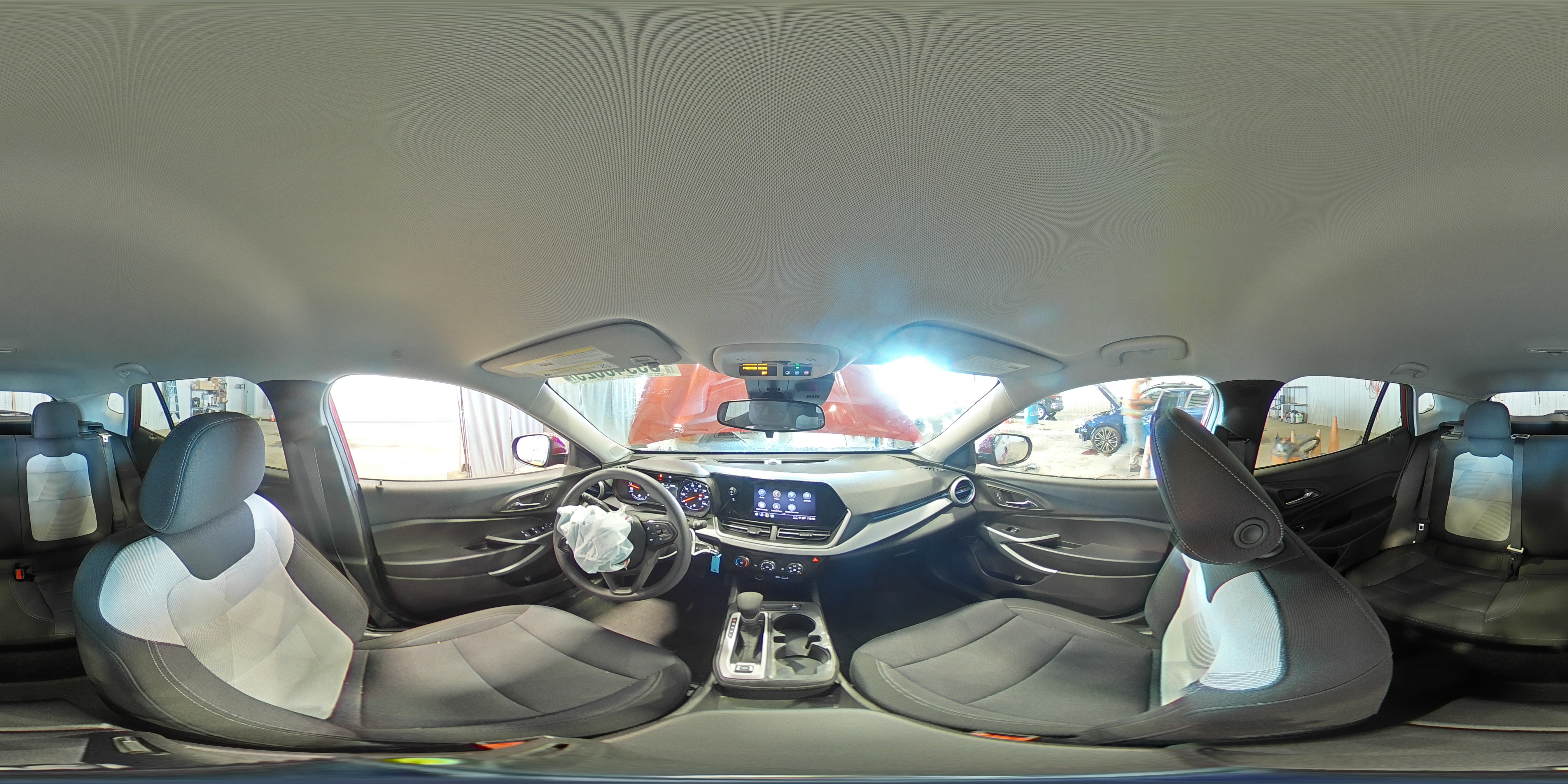 2025 Chevrolet Trax Ls VIN: KL77LFEP2SC071214 Lot: 55948625