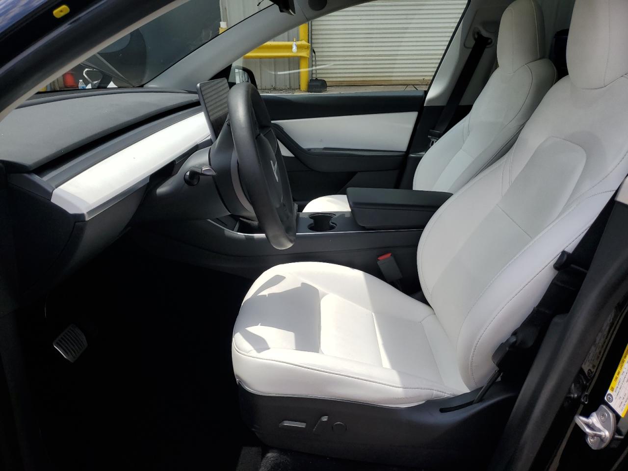 2020 Tesla Model Y VIN: 5YJYGDEE1LF046467 Lot: 56554075