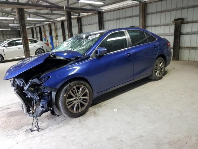 Sedans TOYOTA CAMRY 2015 Granatowy