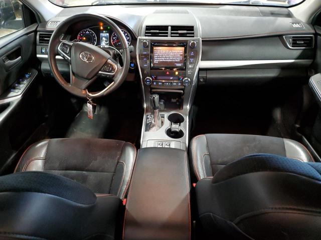  TOYOTA CAMRY 2017 Красный