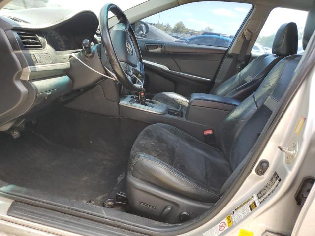  TOYOTA CAMRY 2014 Srebrny