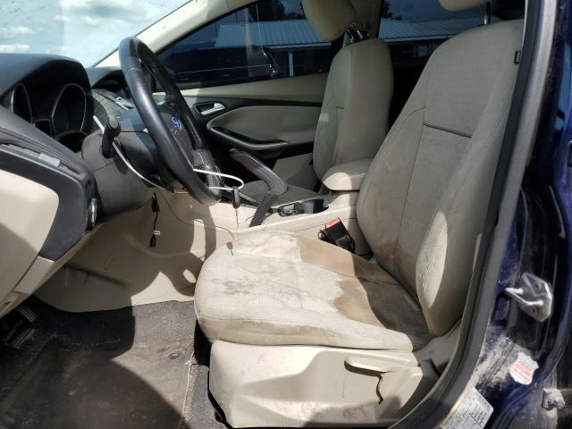 Sedans FORD FOCUS 2012 Granatowy