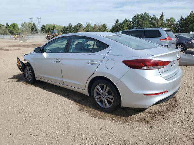 HYUNDAI ELANTRA 2018 Серебристый