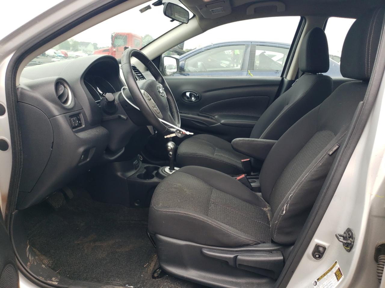 2017 Nissan Versa S VIN: 3N1CN7AP1HL821841 Lot: 56784645