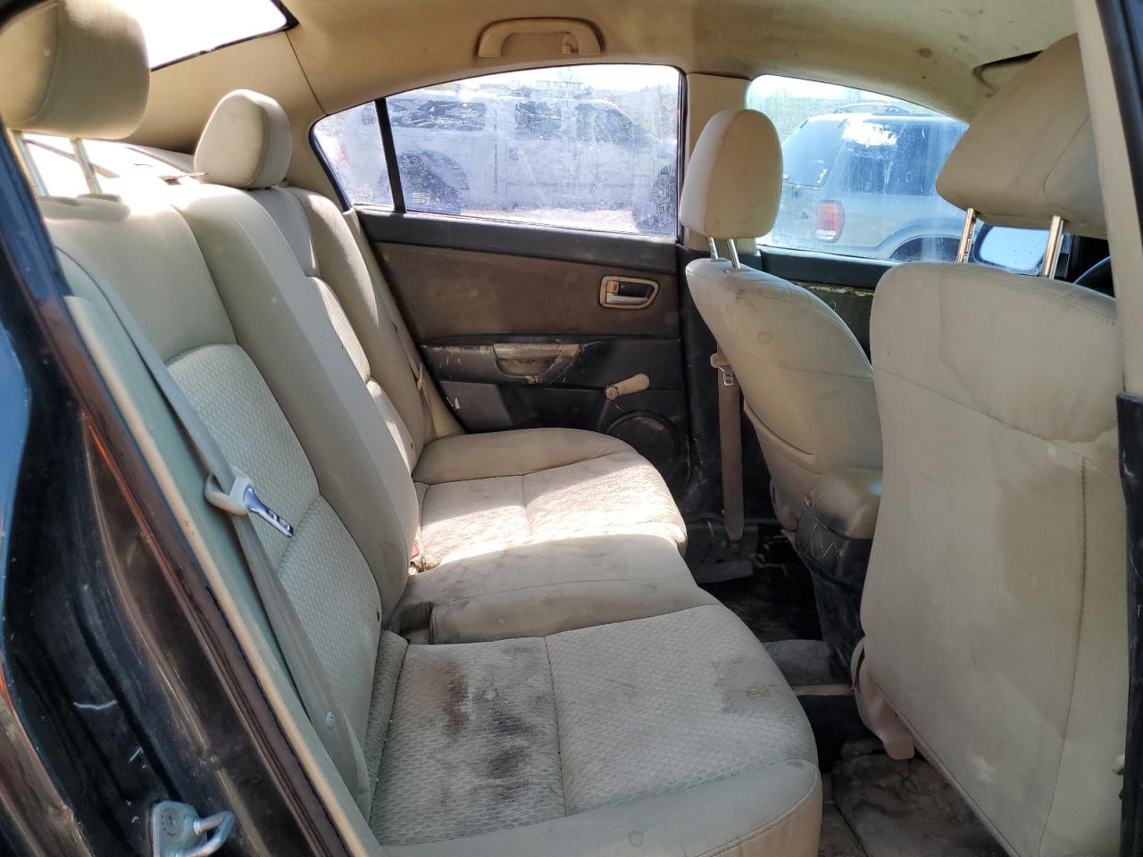 2005 Mazda 3 I VIN: JM1BK12FX51225635 Lot: 56032075