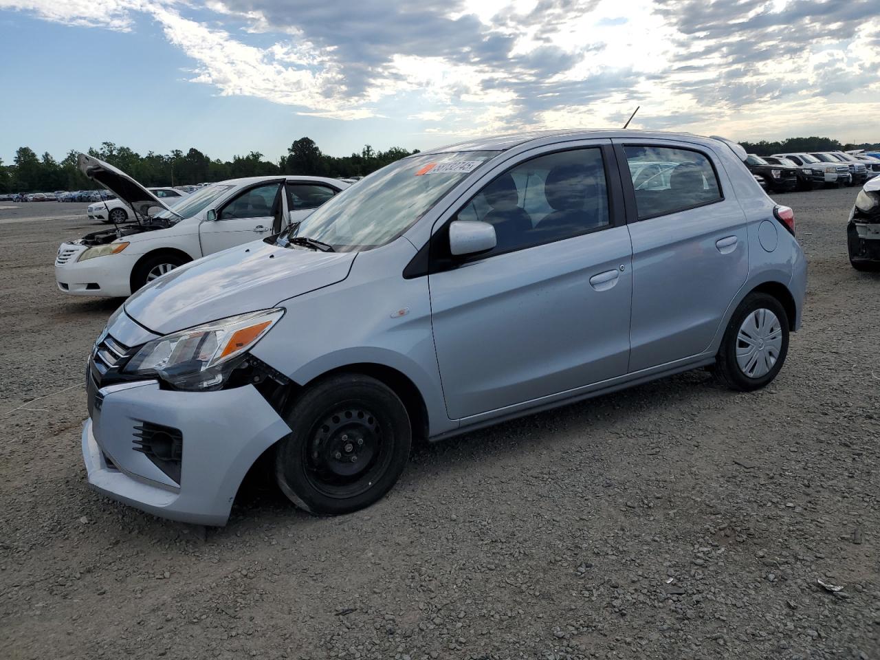 2022 Mitsubishi Mirage Es