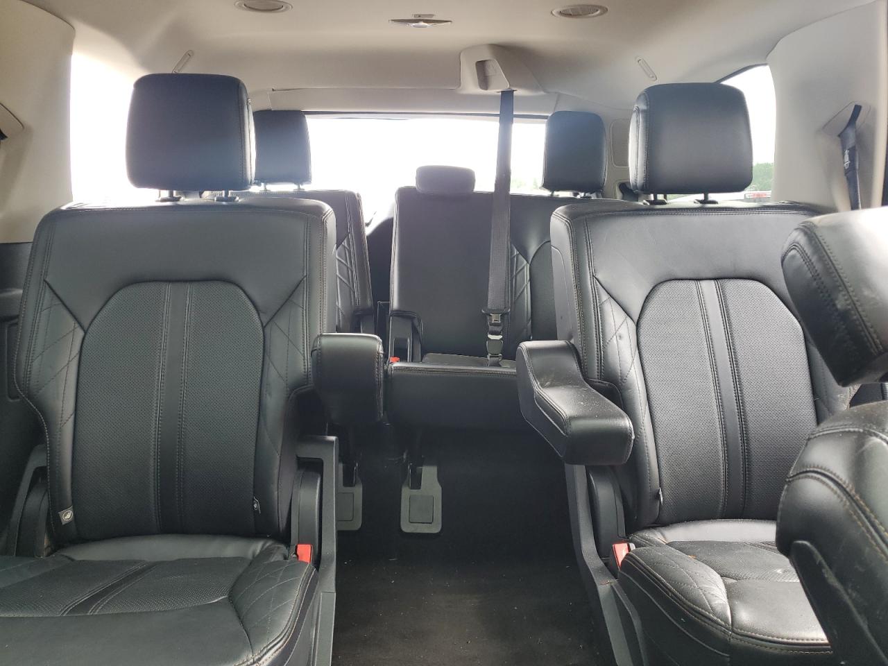 2020 Ford Expedition Platinum VIN: 1FMJU1MTXLEA75830 Lot: 57281035