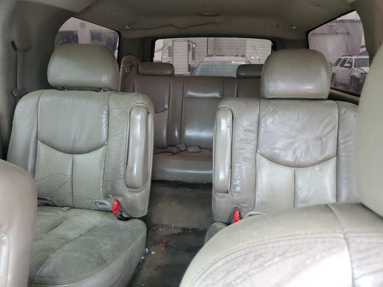 2004 GMC Yukon Xl Denali VIN: 1GKFK66UX4J221966 Lot: 56733925