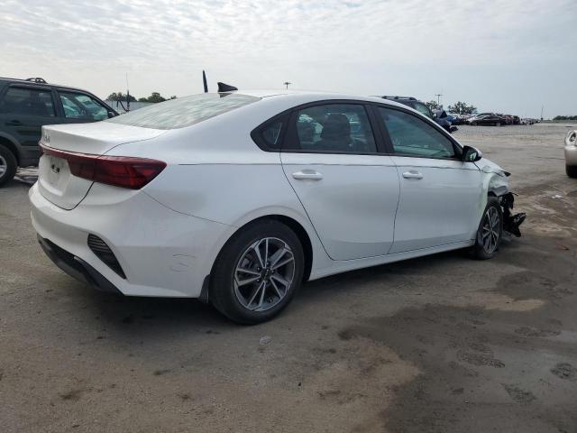  KIA FORTE 2023 Biały
