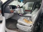 2004 Lincoln Navigator  for Sale in Seaford, DE - Front End