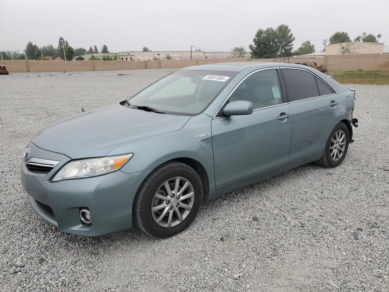 2011 Toyota Camry Hybrid zu verkaufen in Mentone, CA - Rear End