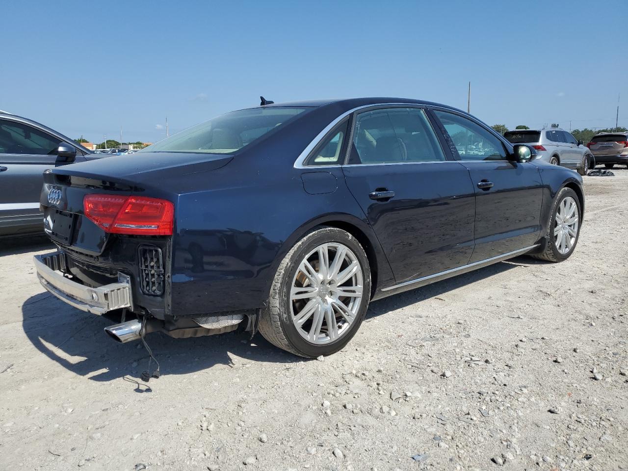 2013 Audi A8 L Quattro VIN: WAURGAFD5DN024822 Lot: 56842795