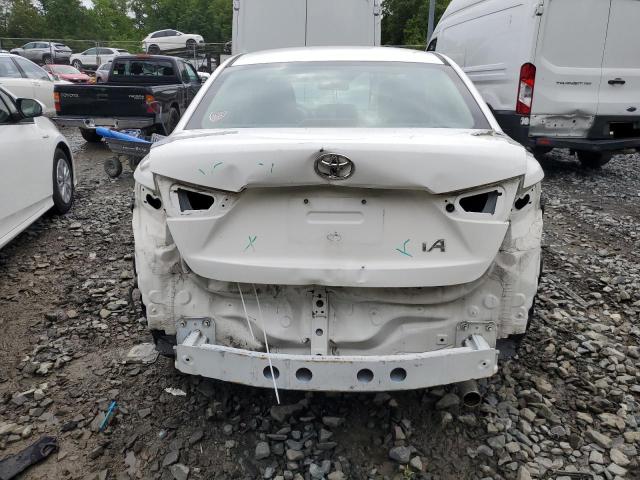  TOYOTA YARIS 2017 Biały