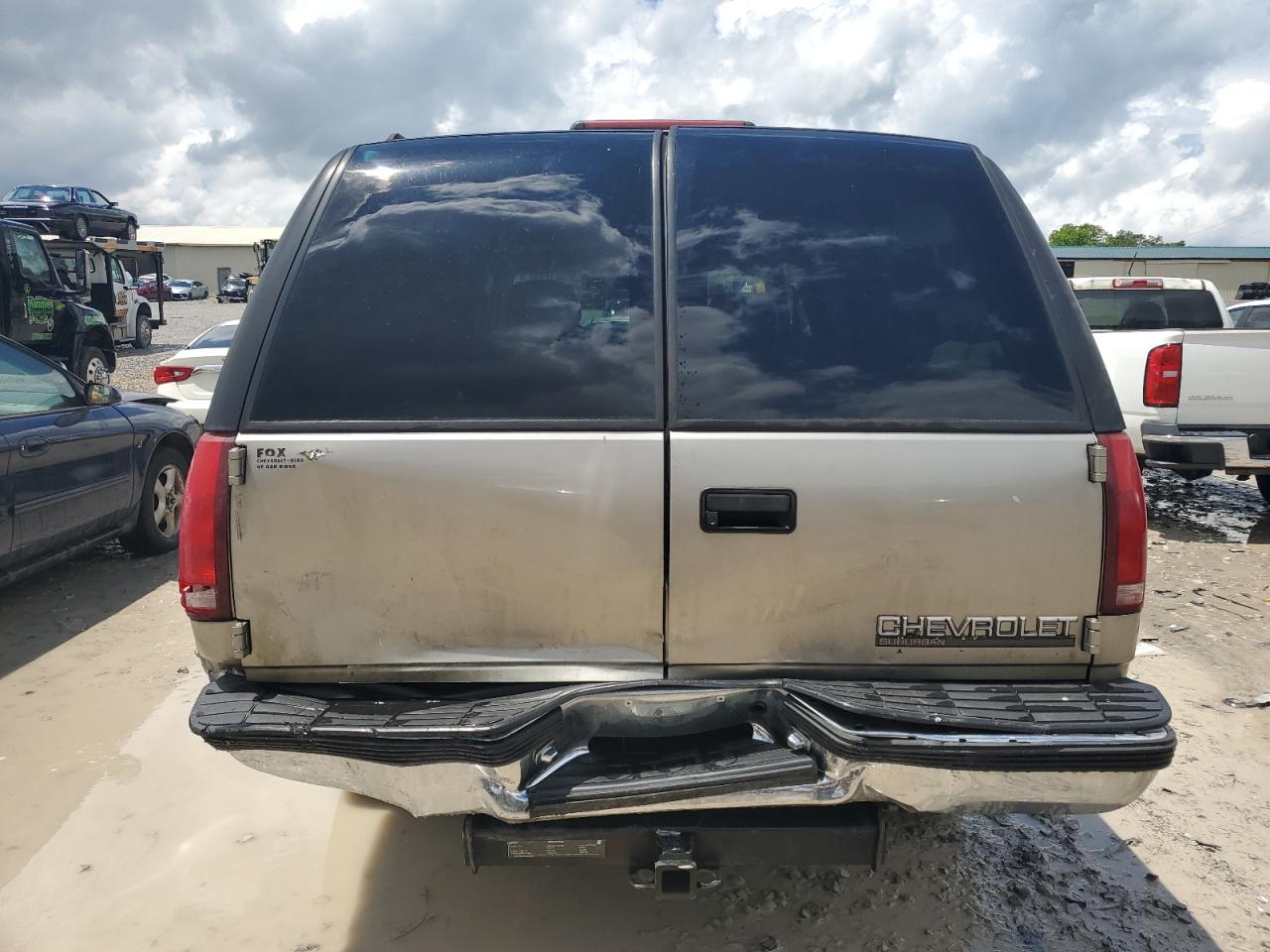1999 Chevrolet Suburban K1500 VIN: 3GNFK16R4XG271981 Lot: 56621605