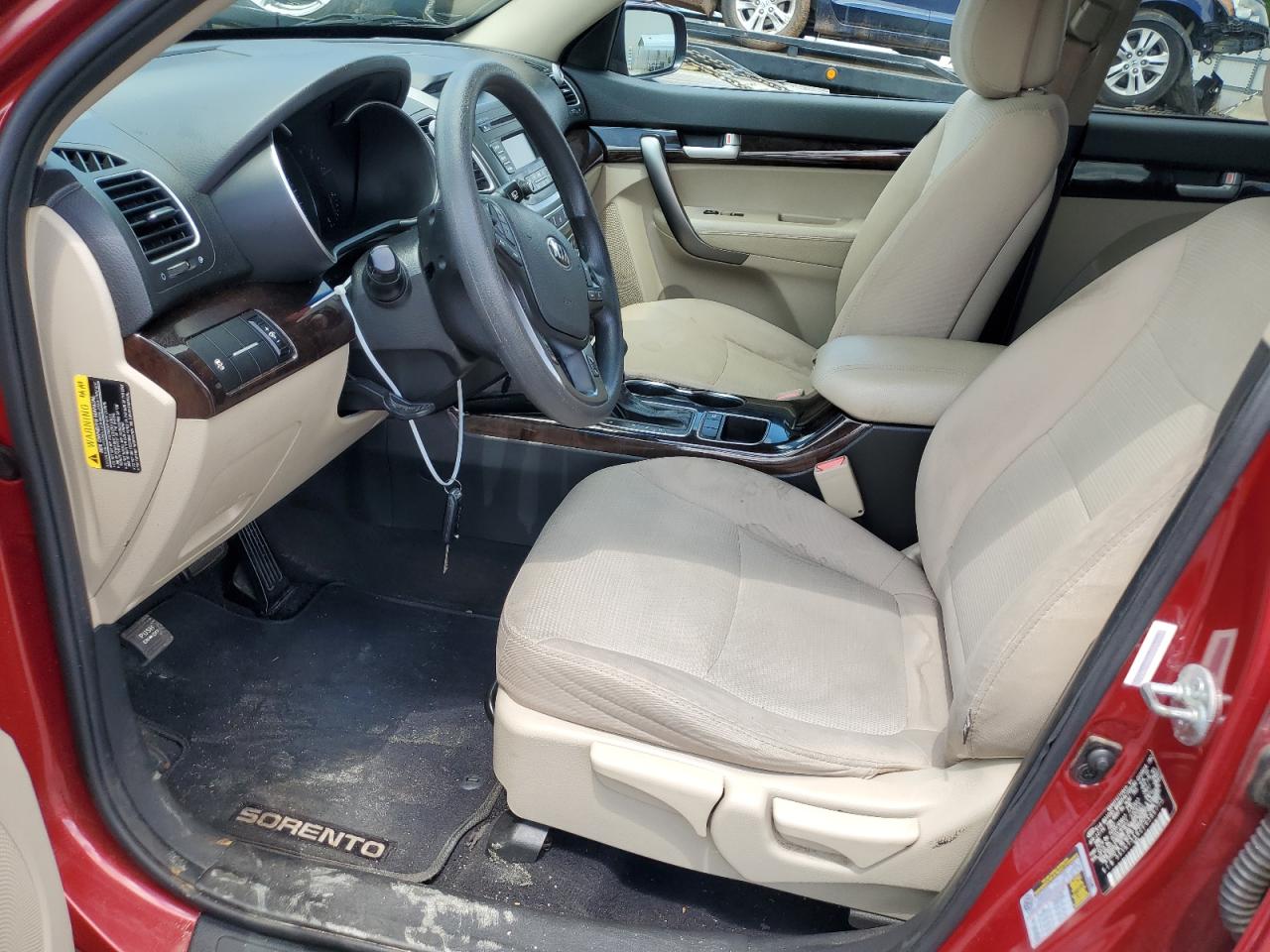 2015 Kia Sorento Lx VIN: 5XYKT3A62FG586773 Lot: 56992475