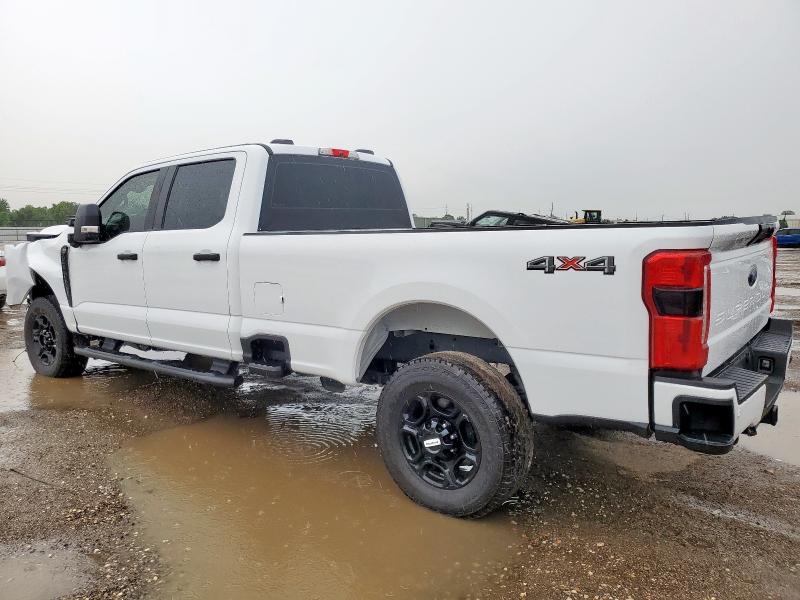  FORD F250 2023 Белы