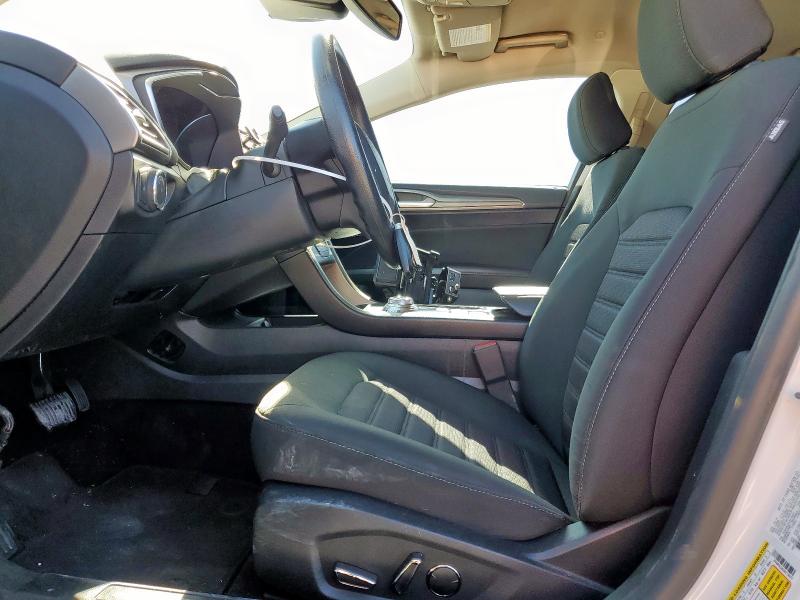  FORD FUSION 2020 Білий