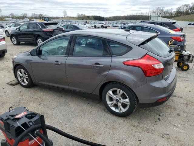 Hatchbacks FORD FOCUS 2014 Srebrny