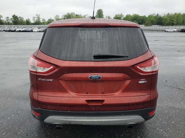 Паркетники FORD ESCAPE 2014 Красный