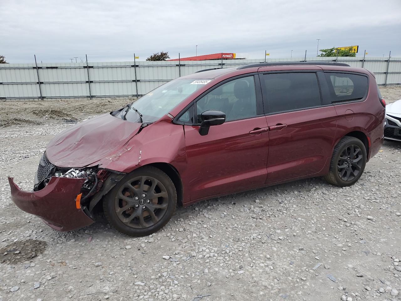 2023 Chrysler Pacifica Limited for Sale in Cahokia Heights, IL - Front End