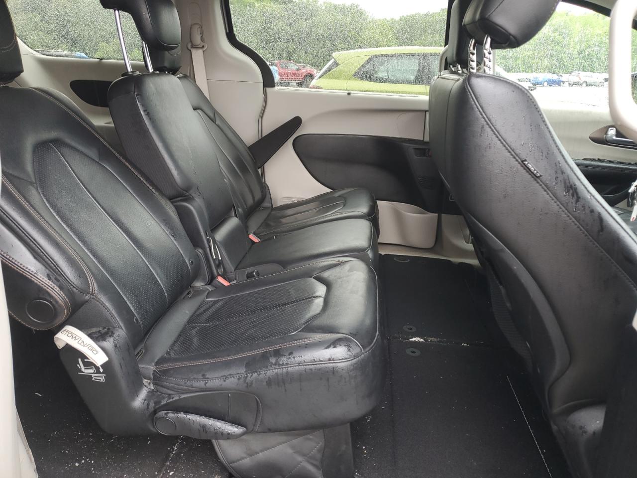 2019 Chrysler Pacifica Touring L VIN: 2C4RC1BG5KR508133 Lot: 56905585