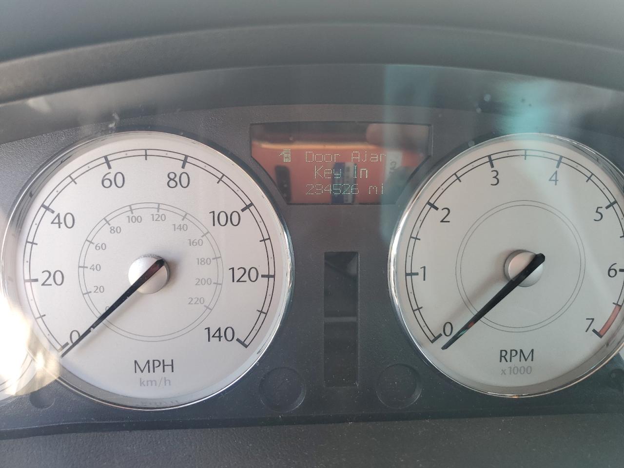 2005 Chrysler 300 Touring VIN: 2C3JA53G85H508196 Lot: 56876275