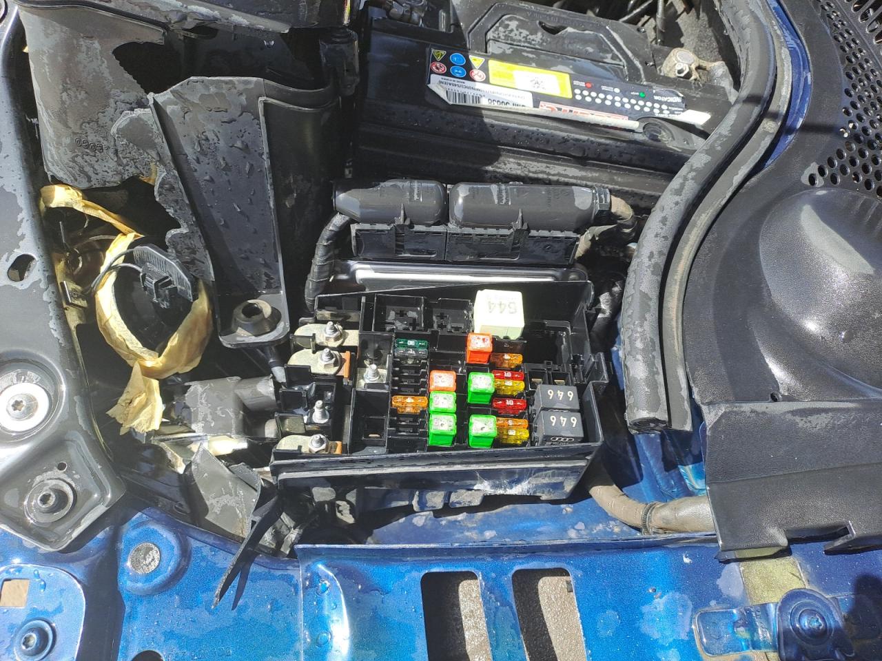 WVWRV116XCM144945 - 2012 Volkswagen JETTA - #undefined