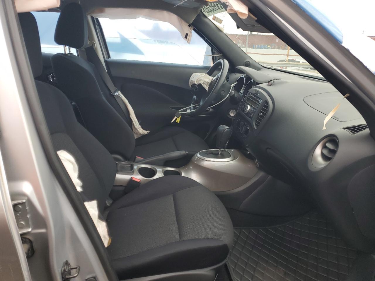 2011 Nissan Juke S VIN: JN8AF5MR3BT020628 Lot: 55695385