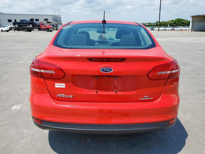  FORD FOCUS 2016 Красный