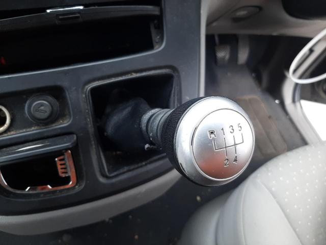 2009 KIA SEDONA GS