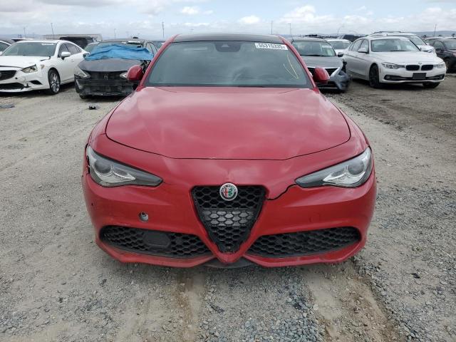  ALFA ROMEO GIULIA 2020 Червоний