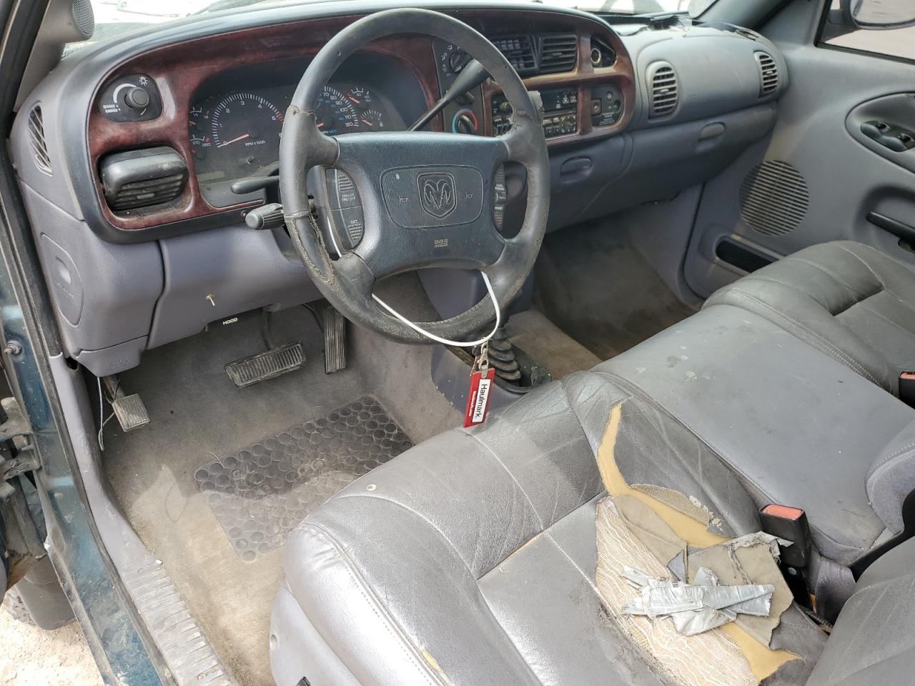 1998 Dodge Ram 2500 VIN: 1B7KF23ZXWJ229771 Lot: 57152265