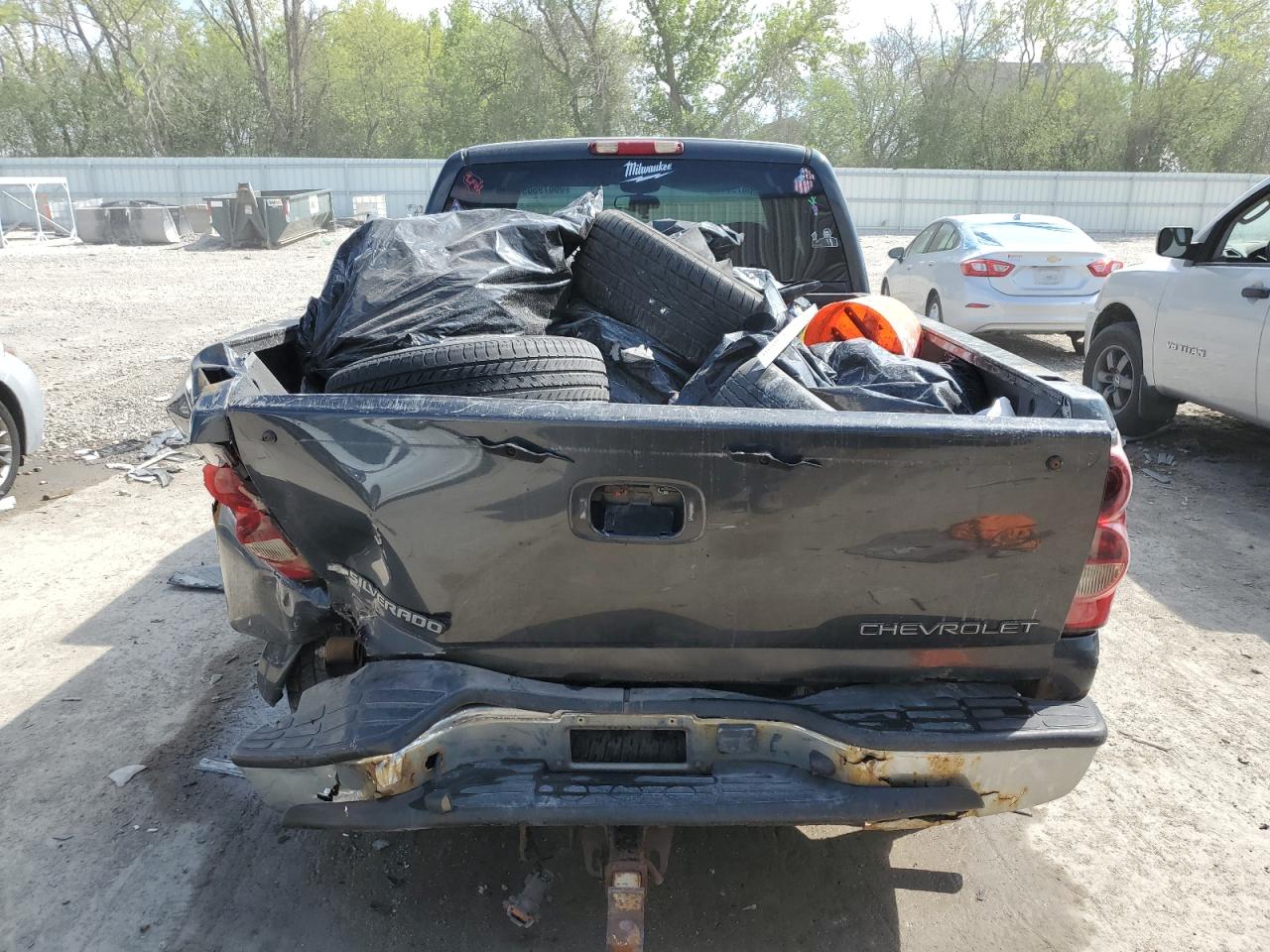 2004 Chevrolet Silverado K1500 VIN: 2GCEK19T941219973 Lot: 56879505