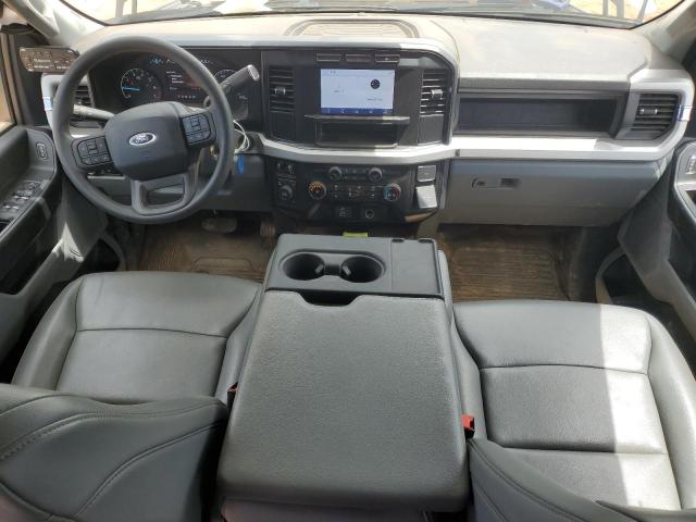  FORD F250 2024 Srebrny