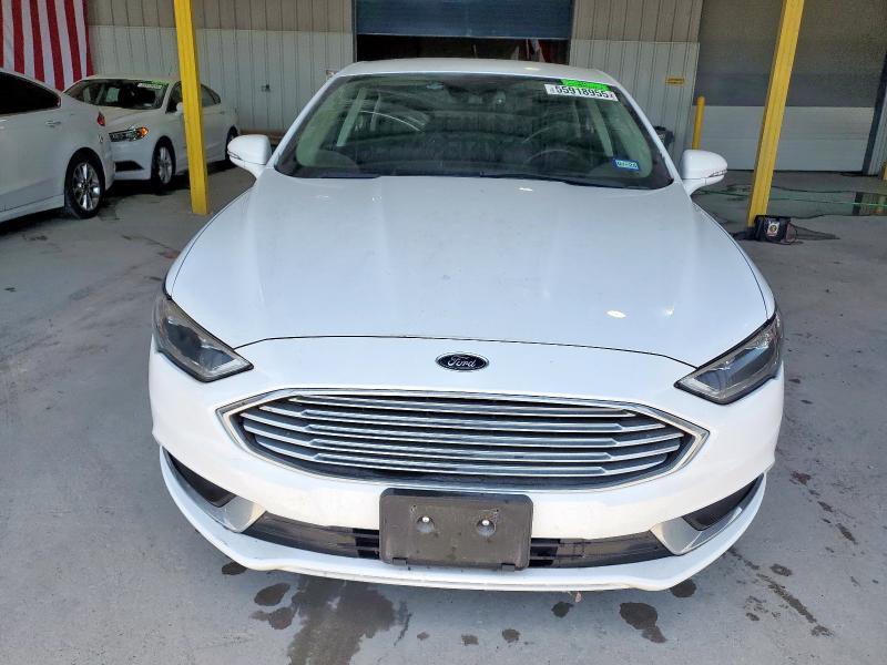  FORD FUSION 2018 Белый