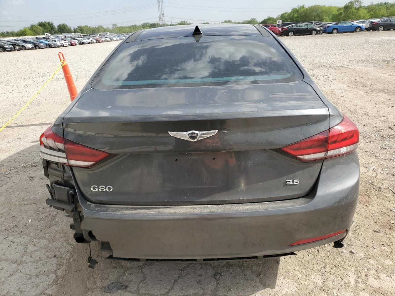 2018 Genesis G80 Base VIN: KMHGN4JE8JU256099 Lot: 57204625