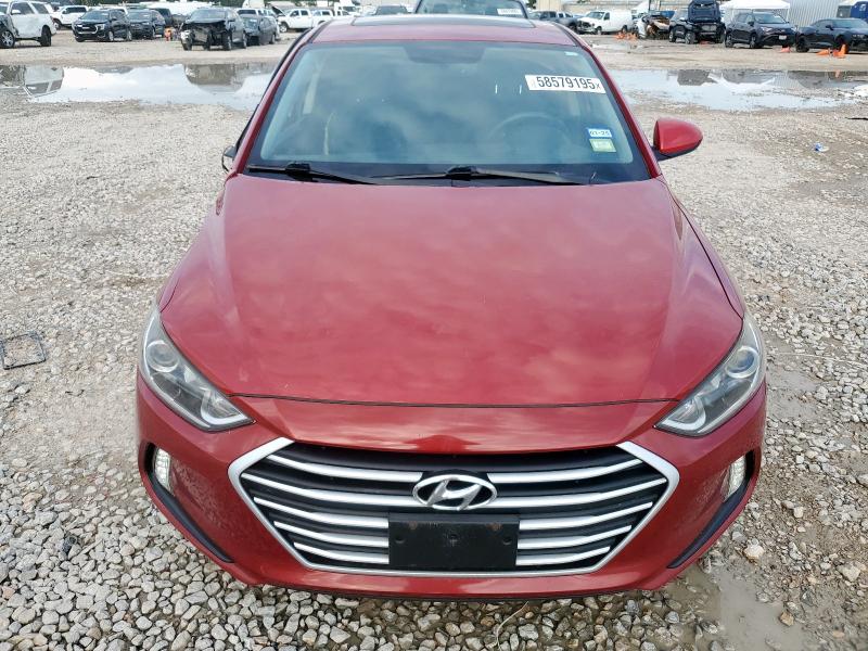 HYUNDAI ELANTRA 2017 Czerwony