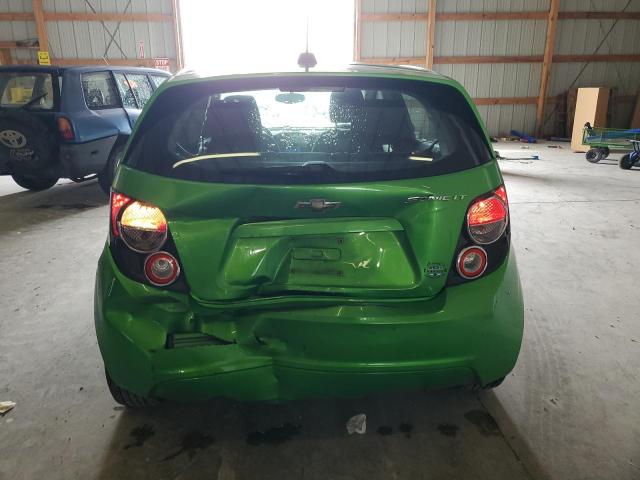 Хэтчбеки CHEVROLET SONIC 2015 Зеленый