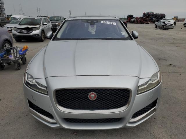 Sedans JAGUAR XF 2017 Silver