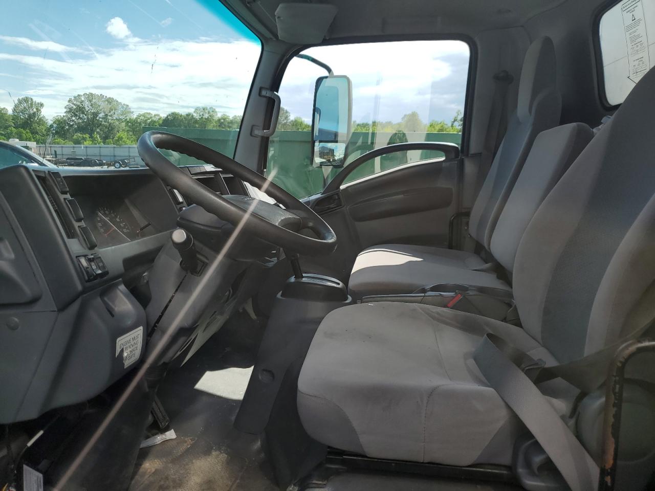 2017 Isuzu Npr Hd VIN: 54DC4W1B6HS806540 Lot: 56338205