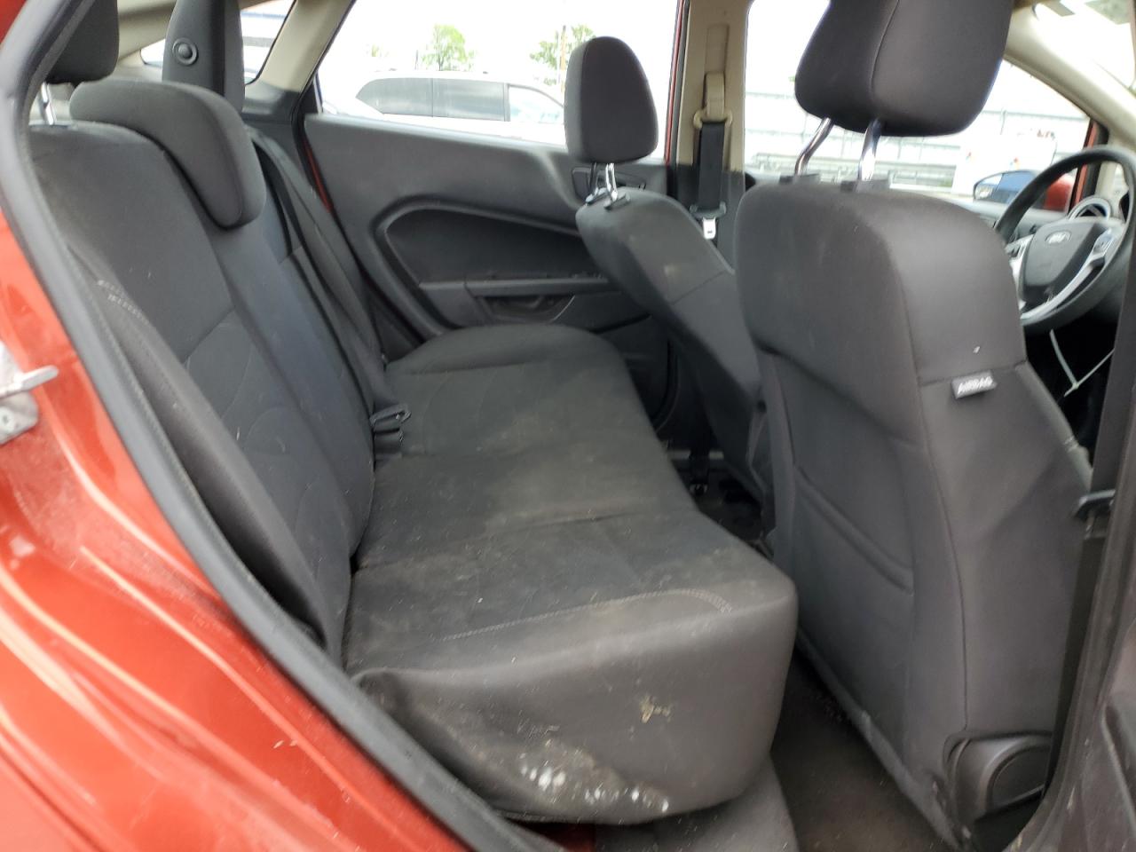 2019 Ford Fiesta Se VIN: 3FADP4BJ9KM132111 Lot: 57147045