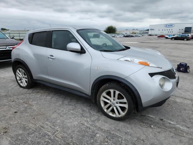  NISSAN JUKE 2014 Srebrny