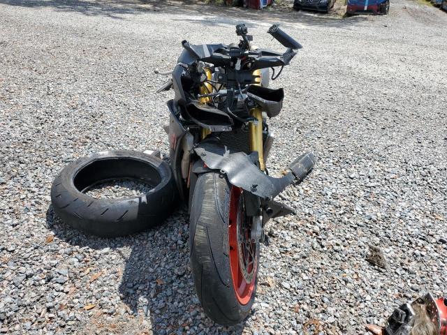2020 APRILIA RSV4  