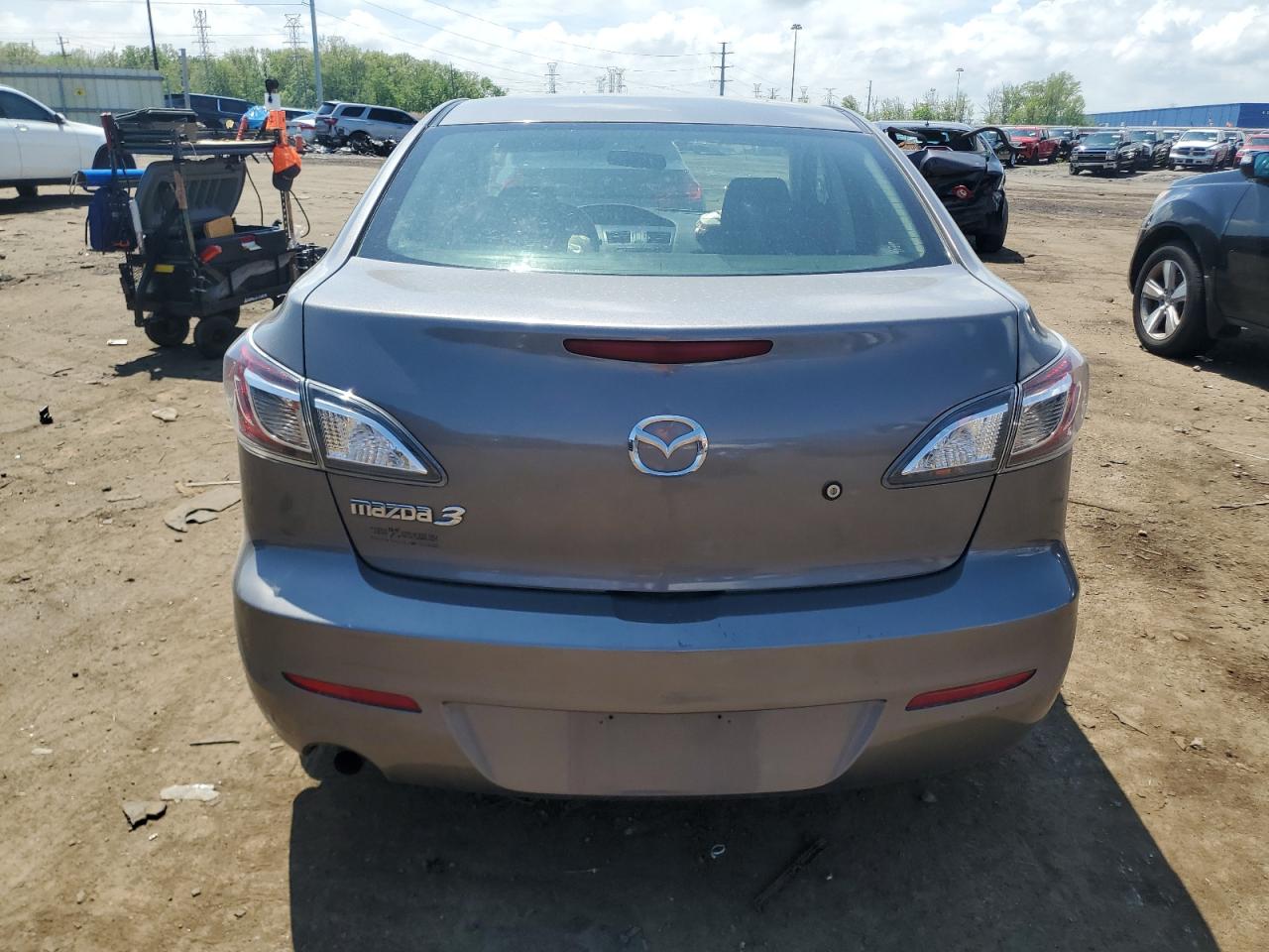2013 Mazda 3 I VIN: JM1BL1TF5D1833766 Lot: 56921475
