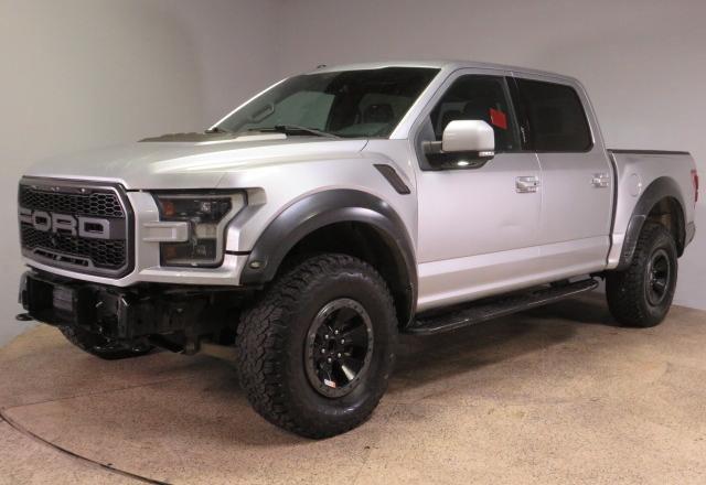 Pickups FORD F150 2017 Srebrny