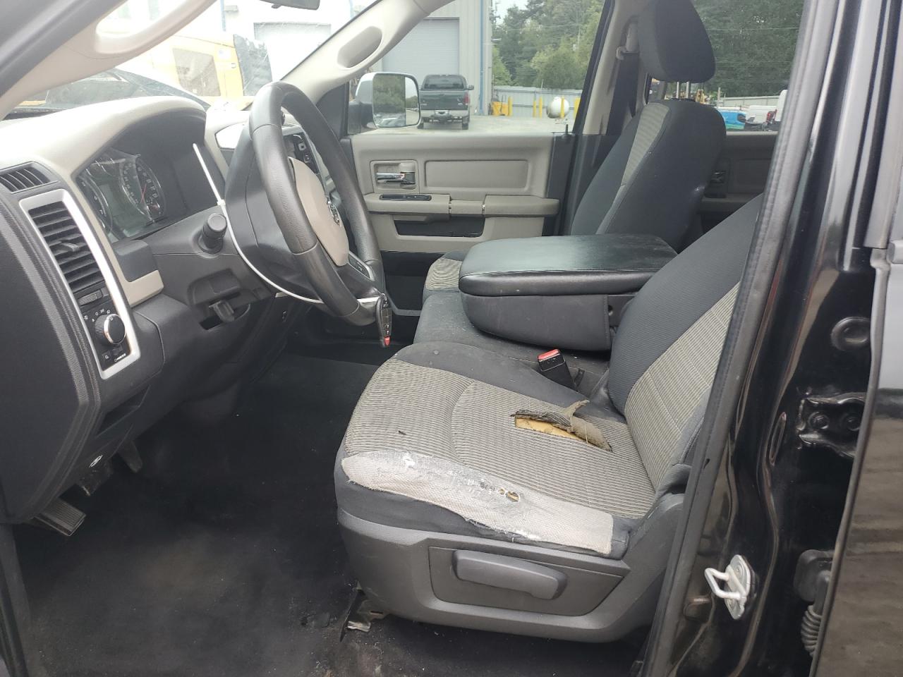 2009 Dodge Ram 1500 VIN: 1D3HV13T59S771692 Lot: 57025235