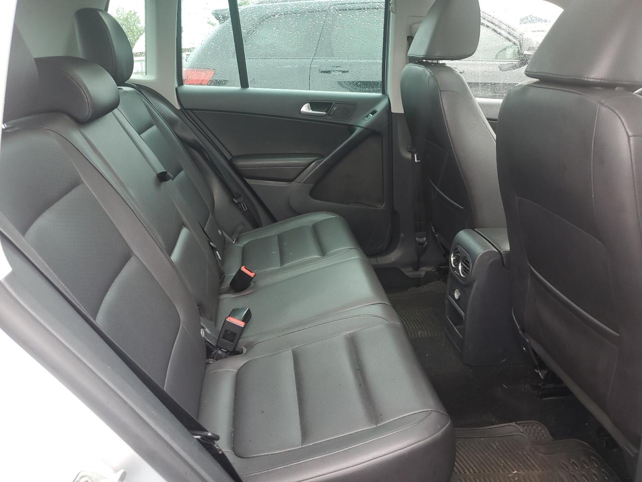 2013 Volkswagen Tiguan S VIN: WVGBV3AX6DW077185 Lot: 57061005