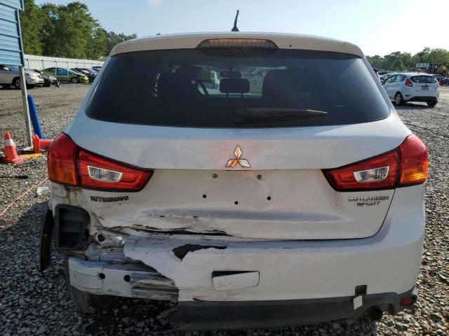  MITSUBISHI OUTLANDER 2016 Biały