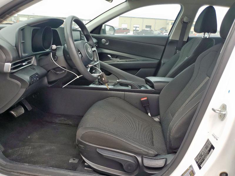  HYUNDAI ELANTRA 2021 Белый